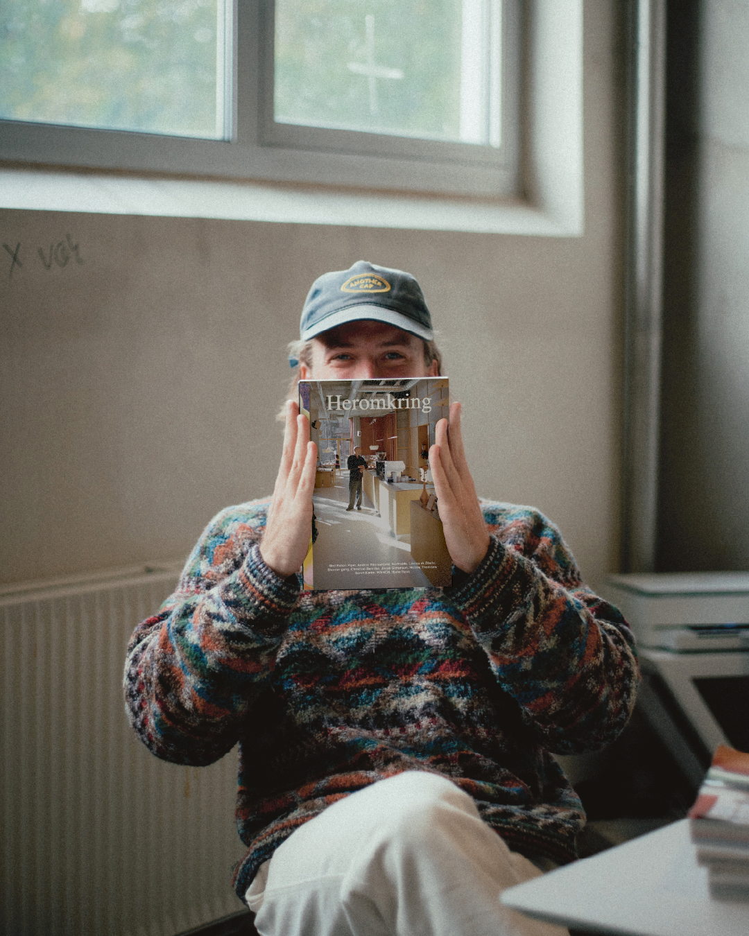 Simon bag Heromkring